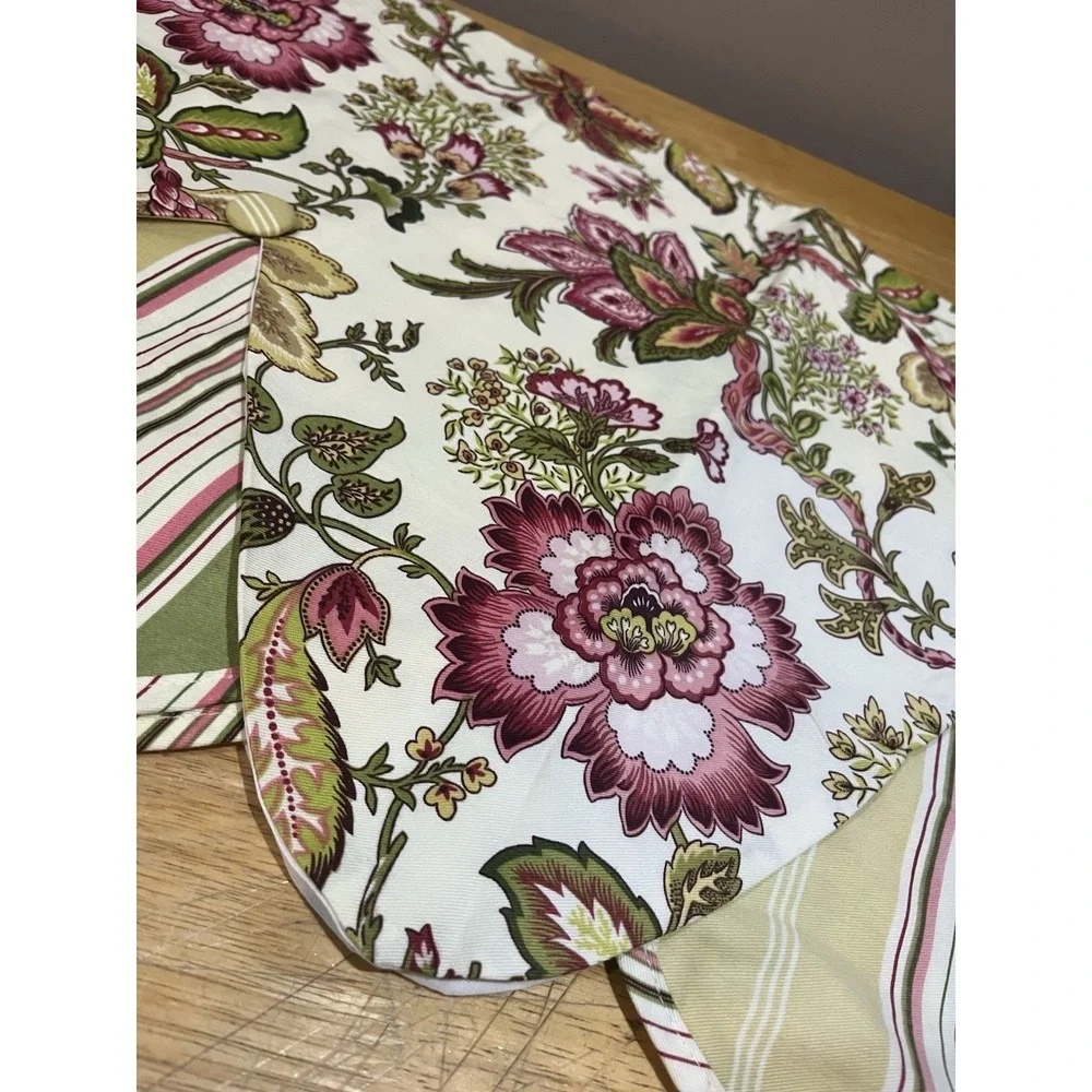 Waverly‎ Valance Peek-A-Boo Navarra Raspberry Floral Striped 3